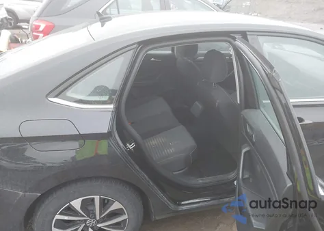 2023 Volkswagen Jetta 1.5T S из США, поврежденный, VIN 3VW4M7BU3PM053391